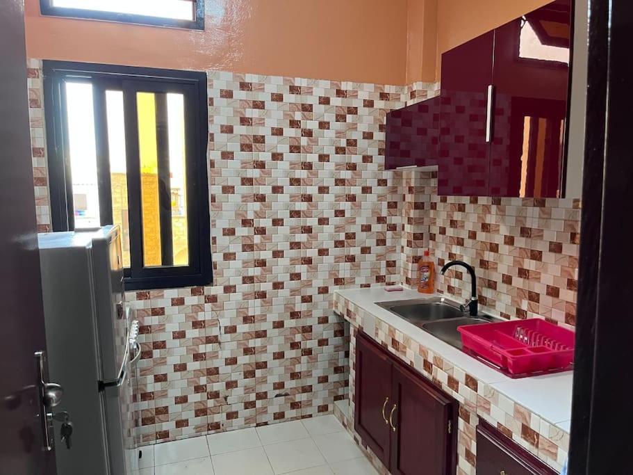 Appartement Spacieux Chez Keur Matou - F2 다카르 외부 사진