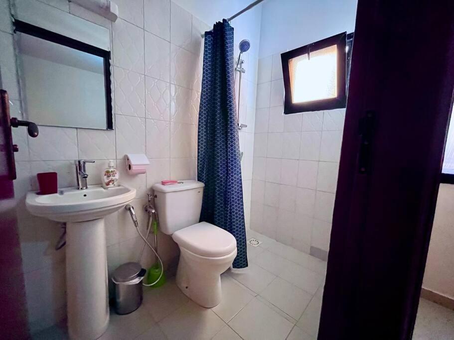 Appartement Spacieux Chez Keur Matou - F2 다카르 외부 사진
